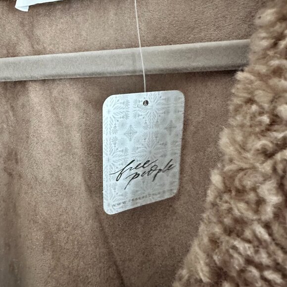 NWT Free People, ASTR the Label Willow Fuzzy Coat, Medium - Picture 9 of 16